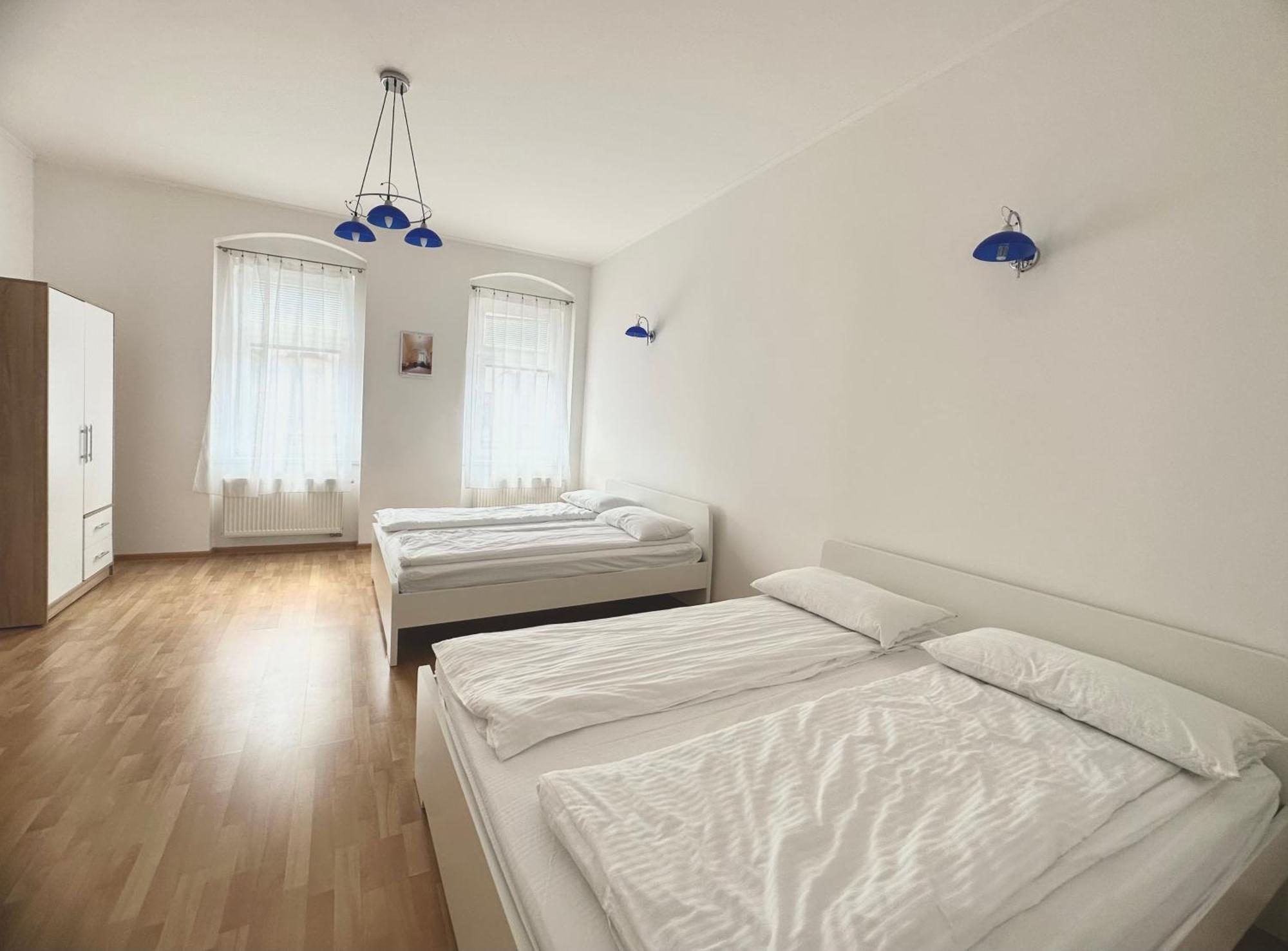 Apartment Erika Κάρλοβι Βάρι Δωμάτιο φωτογραφία